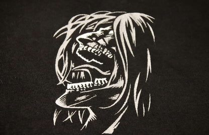 Sweat brodé sans capuche "Eren"